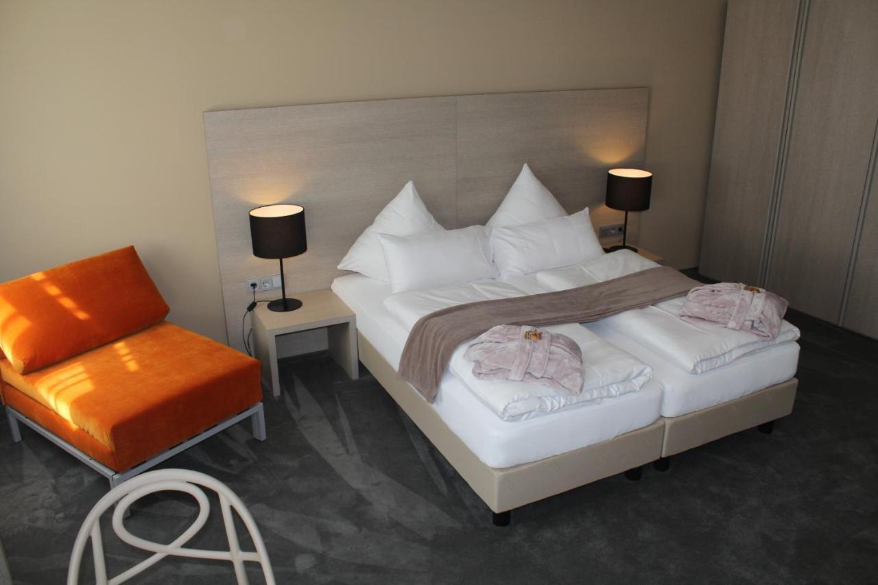 Garni Hotel Schmaus Viechtach Bagian luar foto