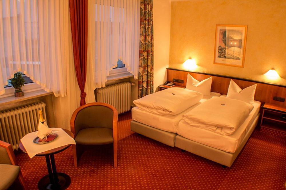 Garni Hotel Schmaus Viechtach Bagian luar foto