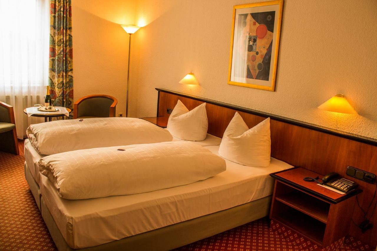 Garni Hotel Schmaus Viechtach Bagian luar foto