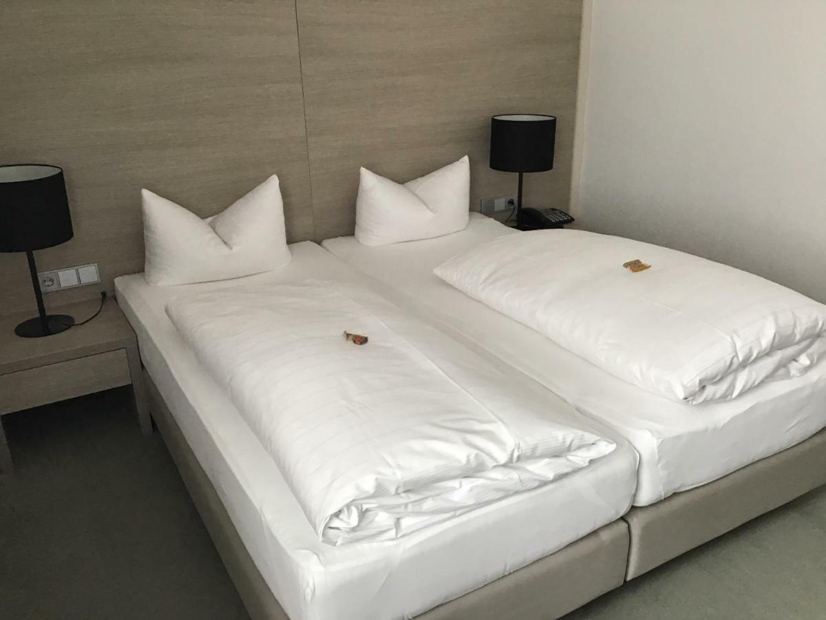 Garni Hotel Schmaus Viechtach Bagian luar foto