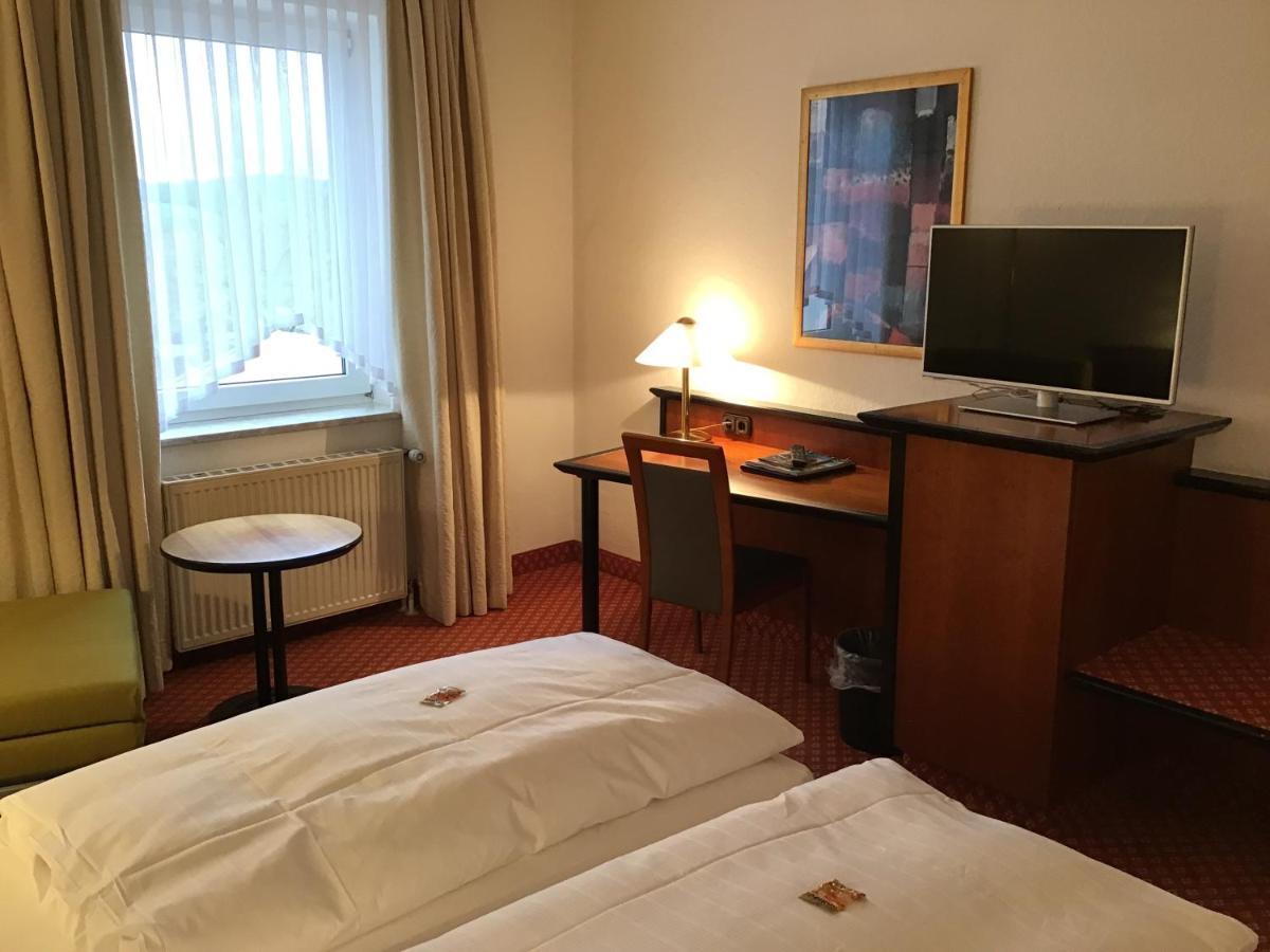 Garni Hotel Schmaus Viechtach Bagian luar foto